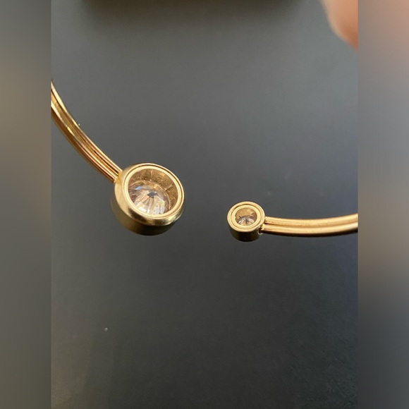 Michael Kors open cuff crystal bracelet - Picture 6 of 9